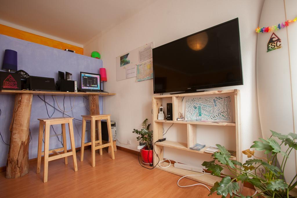 Auberge de jeunesse Ericeira Surf Camp Extérieur photo